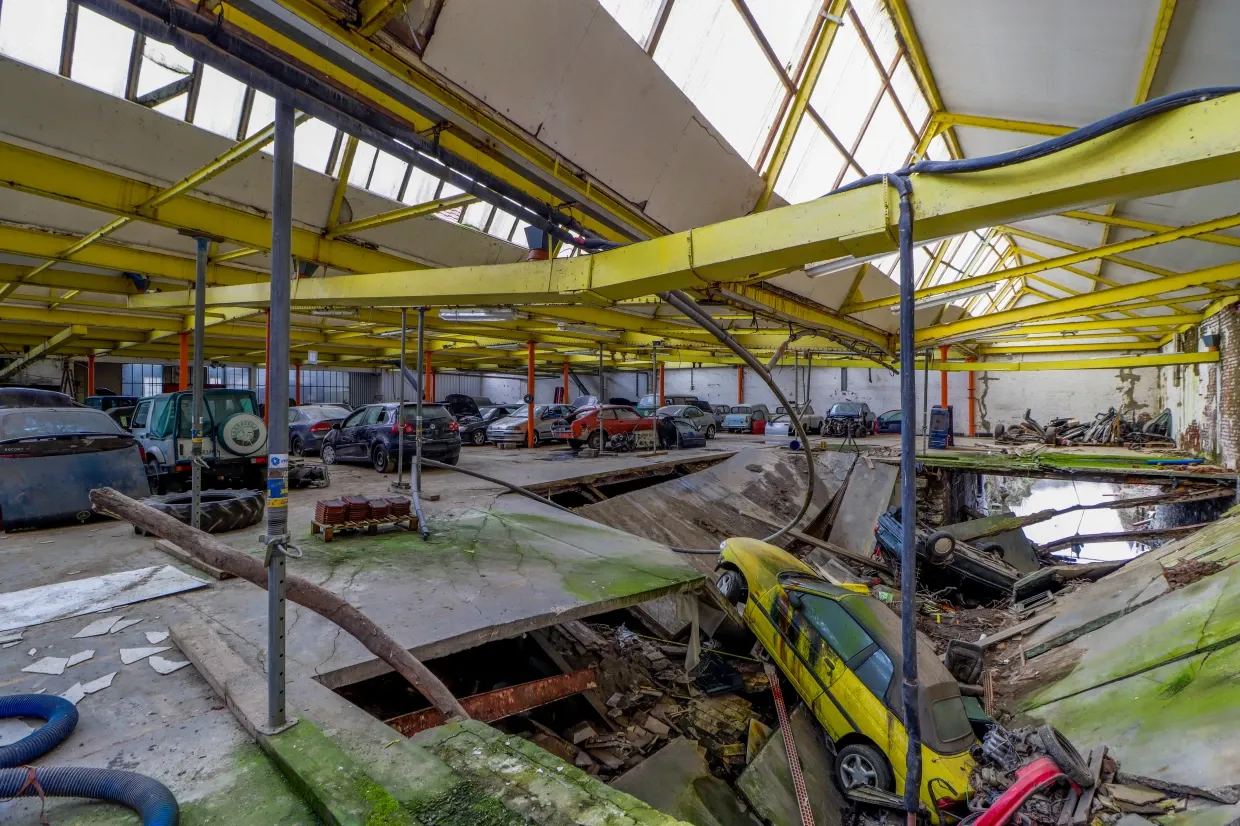 Abandoned Warehouse Filled With Vintage Cars Finding Old Cars   CATERS ABANDONED CARS LEFT BEHIND IN BELGIUM 005 3553321 ABANDONED CARS LEFT BEHIND IN BELGIUMjpg JS .webp