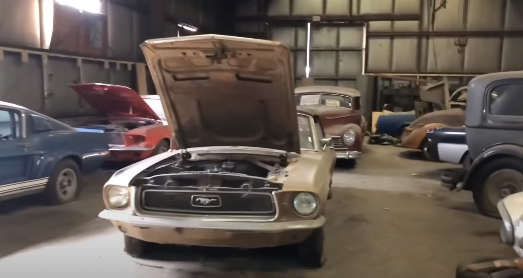 Abandoned Museum Reveals Over 200 Classic Cars Awaiting Restoration